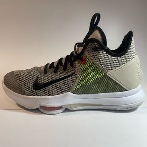 Nike LeBron Witness 4 Gray and Green Basketball Shoes